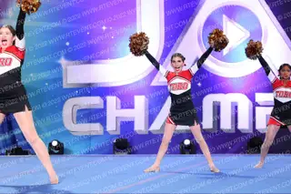 TORO BULLS MIDGET CHEER