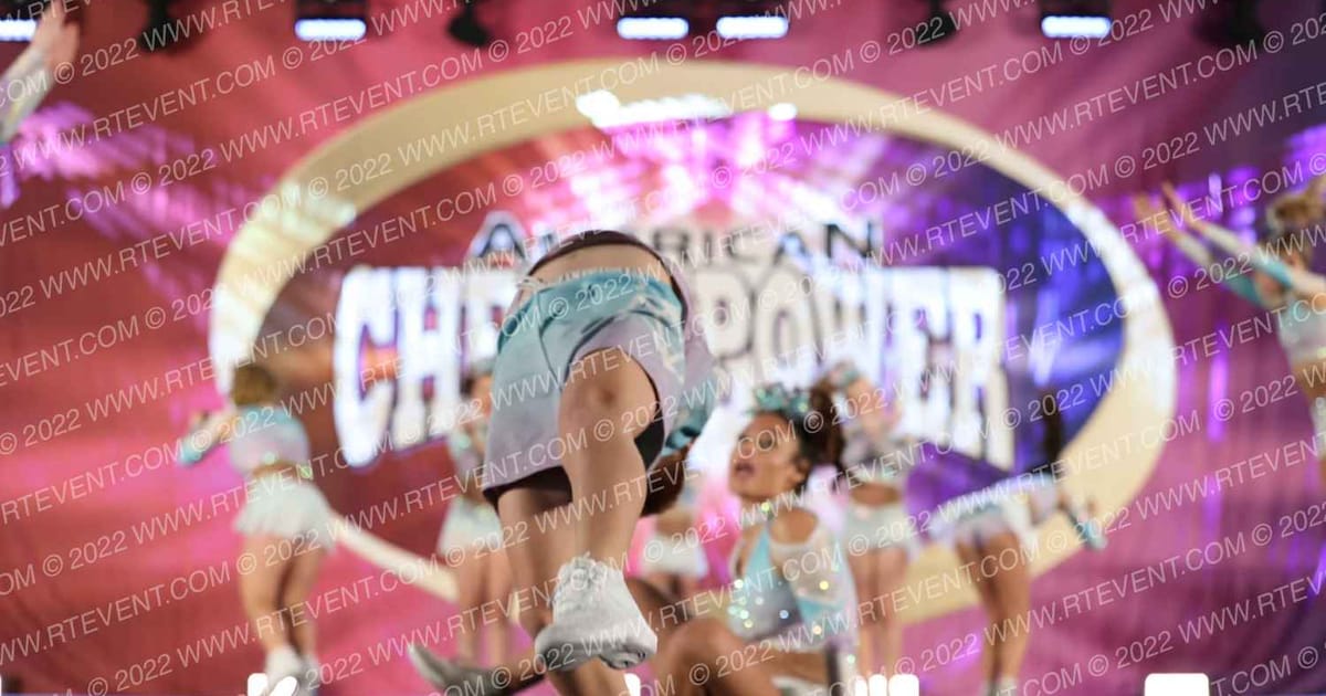 Almaden Spirit Athletics Lady Diamonds · Cheer Power Holiday Showdown Roseville