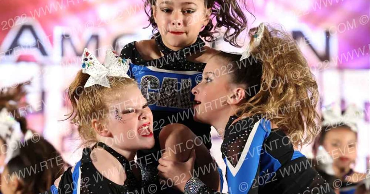 The California All Stars-Livermore Majors · Cheer Power Holiday Showdown Roseville