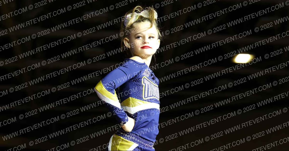 Thunder Elite Cat 5 · Spirit Celebration Christmas Grand Nationals