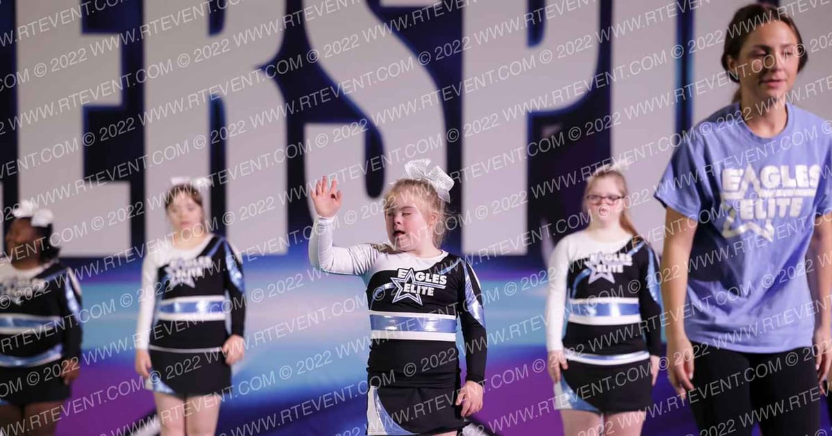 Eagles Elite Cheerleading Flare · CHEERSPORTCartersvilleClassic
