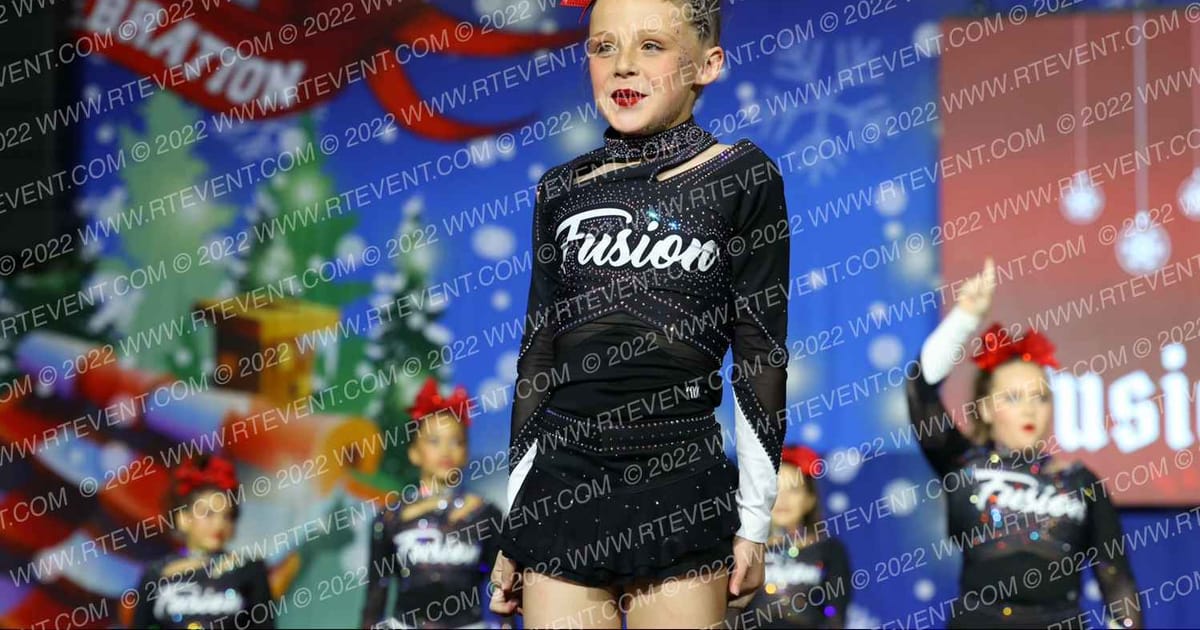 Fusion All Stars Bombshells · Spirit Celebration Christmas Grand Nationals
