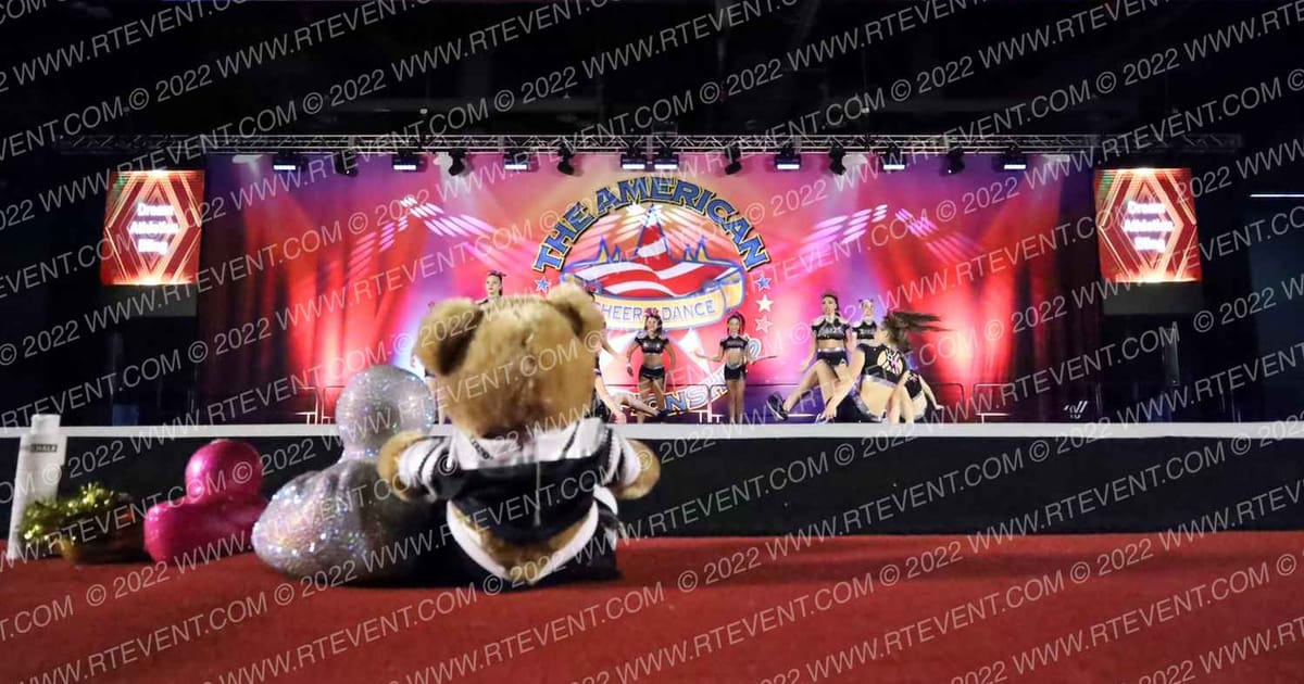 Dream Athletics Bling · The American Northwest Nationals Portland DIDII