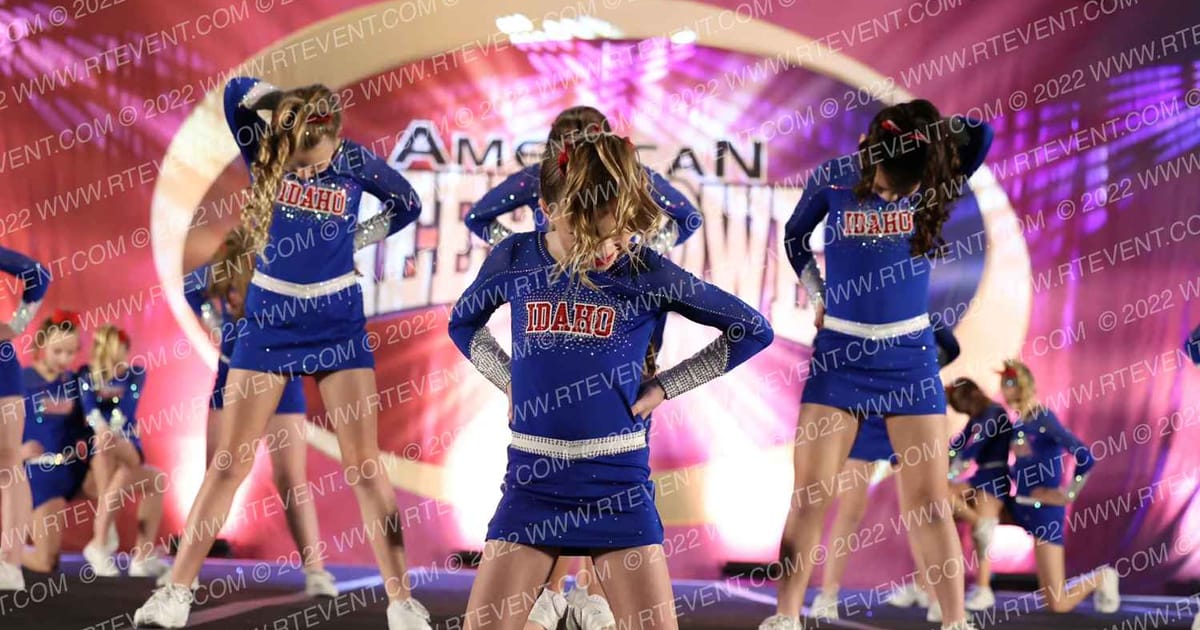 Idaho Cheer Topaz · Cheer Power Holiday Showdown Roseville