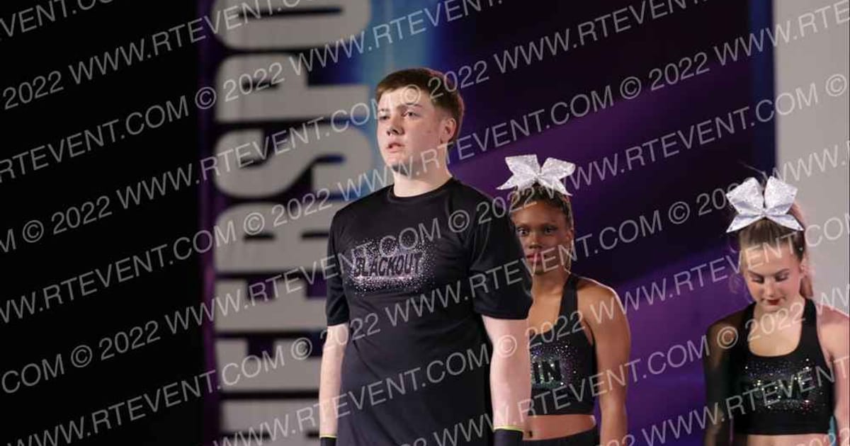 C4 Longhorns Rain · CHEERSPORTCartersvilleClassic