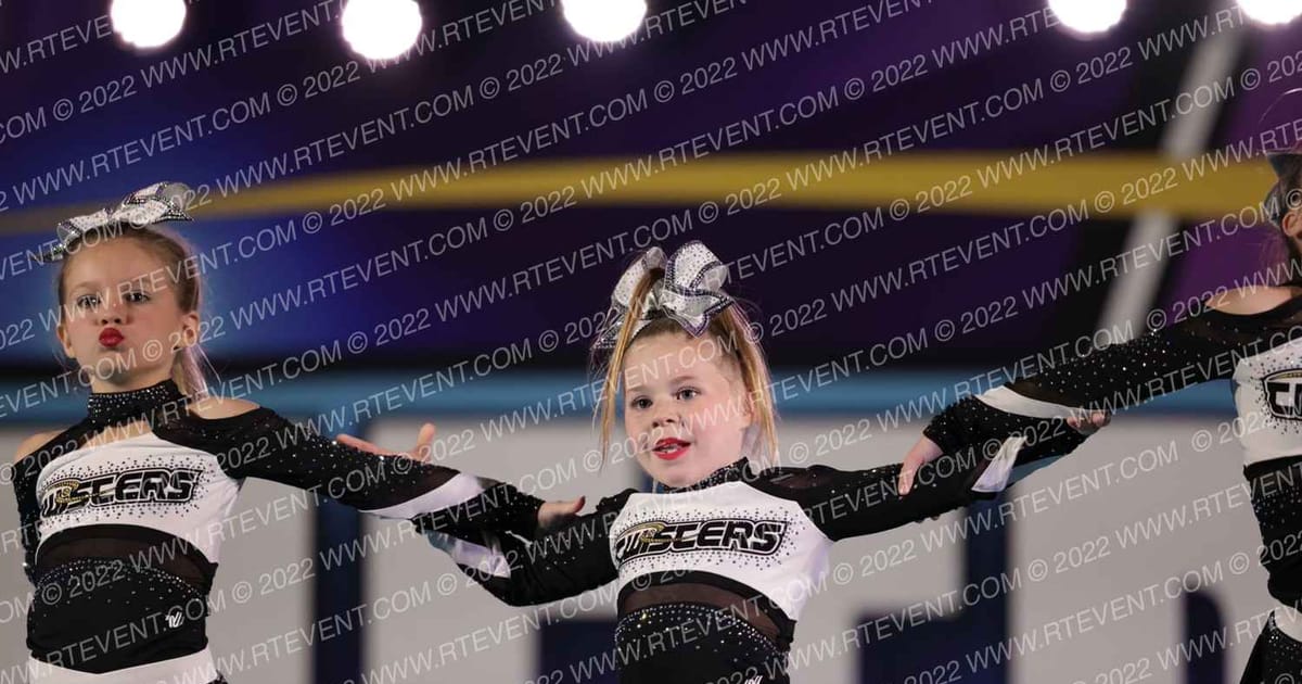 Twisters Hurricanes · CHEERSPORTCartersvilleClassic