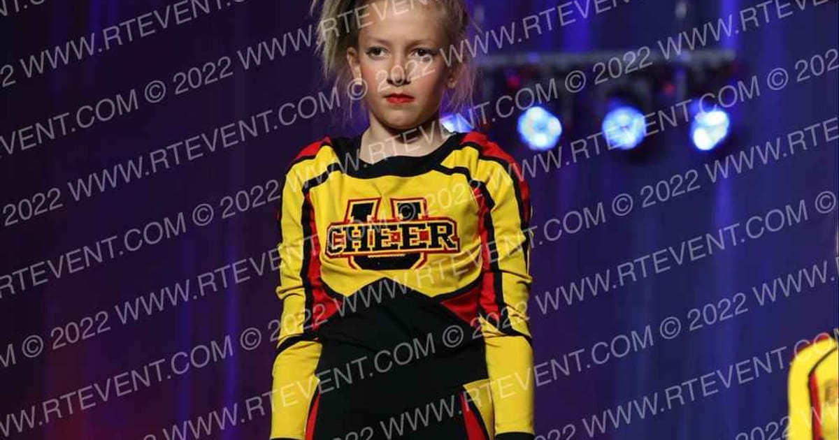 Terre Haute Cheer University HAMBURGLARS · WSF Grand Nationals