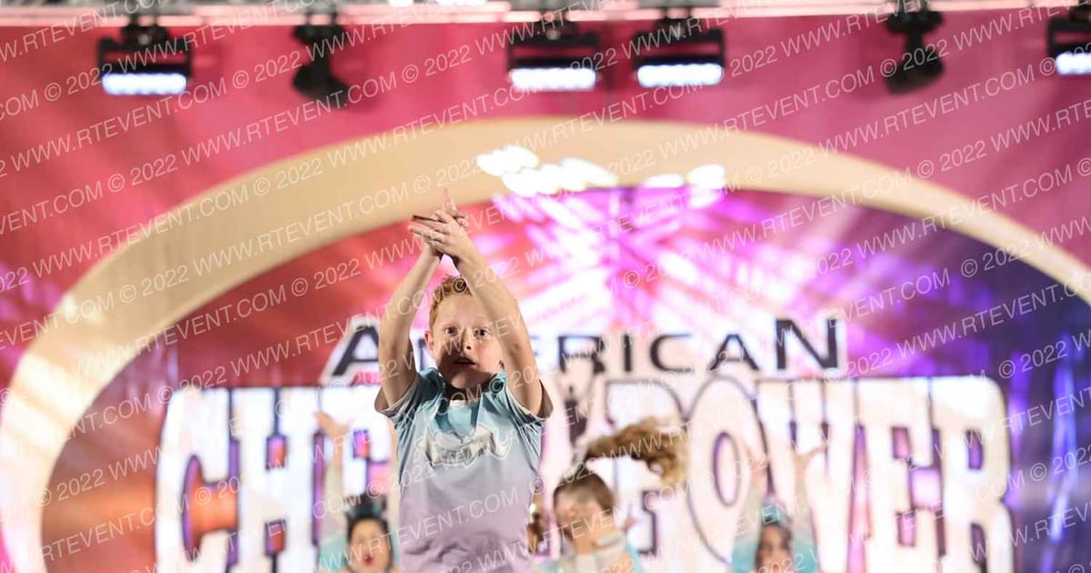 Almaden Spirit Athletics Lady Diamonds · Cheer Power Holiday Showdown Roseville