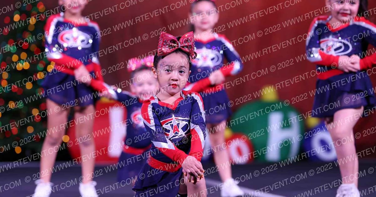 Valley All-Stars Sparkle · Cheer Power Holiday Showdown Houston DIDII
