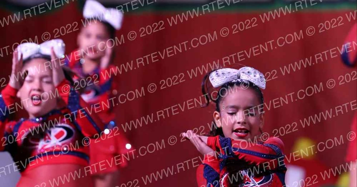 Valley All-Stars Shining Stars · Cheer Power Holiday Showdown Houston DIDII