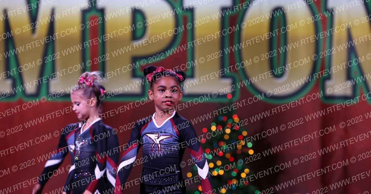 Cheer FX Ice Queens · Cheer Power Holiday Showdown Houston DIDII
