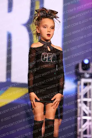 Cheer Extreme - Raleigh Mini Sharks