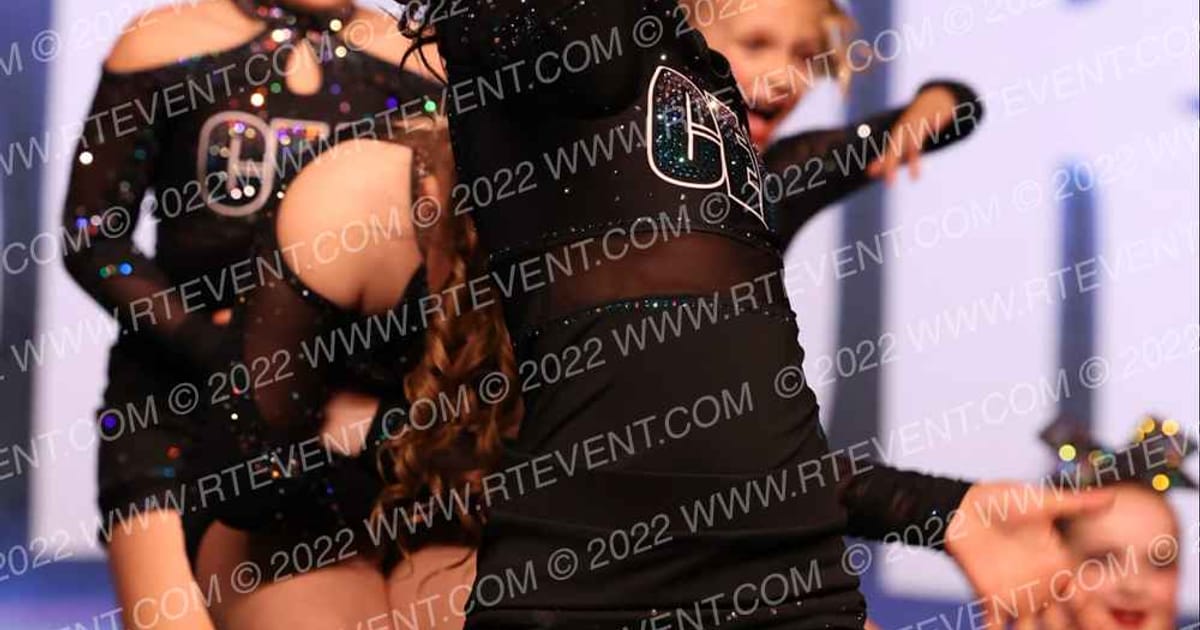 Cheer Extreme - Raleigh Glitter · CS Raleigh Classic
