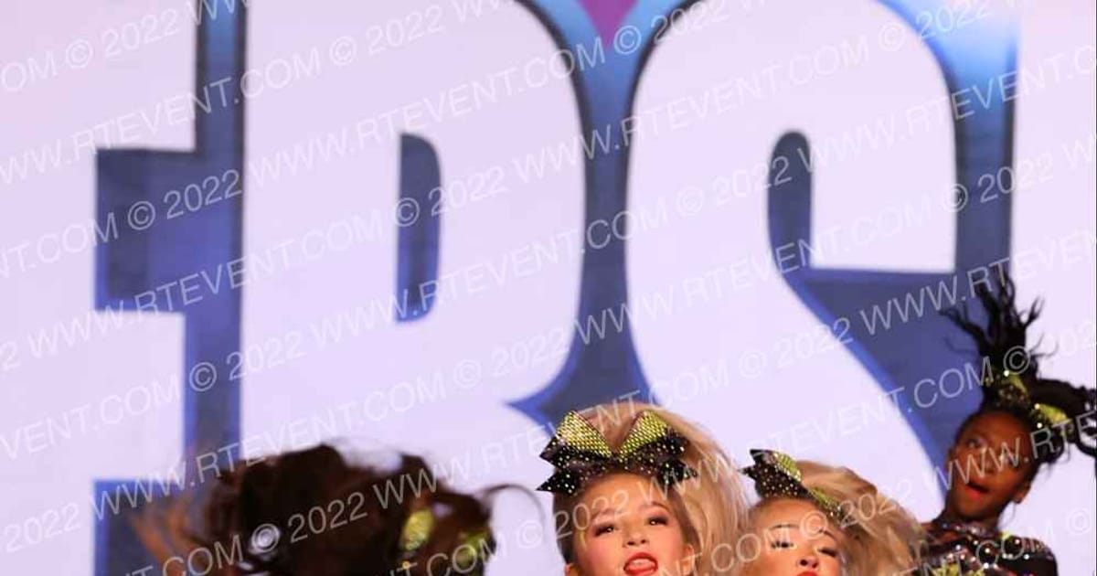 Cheer Extreme - Raleigh Lady Venom · CS Raleigh Classic