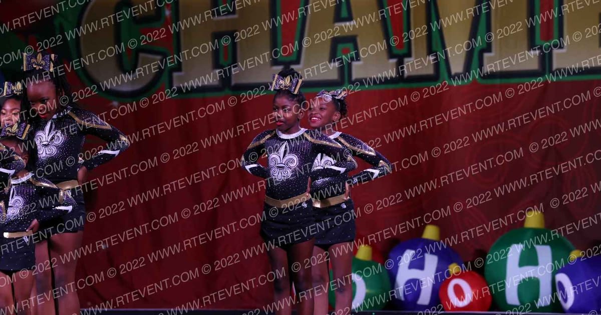 Bayou Athletics MINI MAMBO · Cheer Power Holiday Showdown Houston DIDII