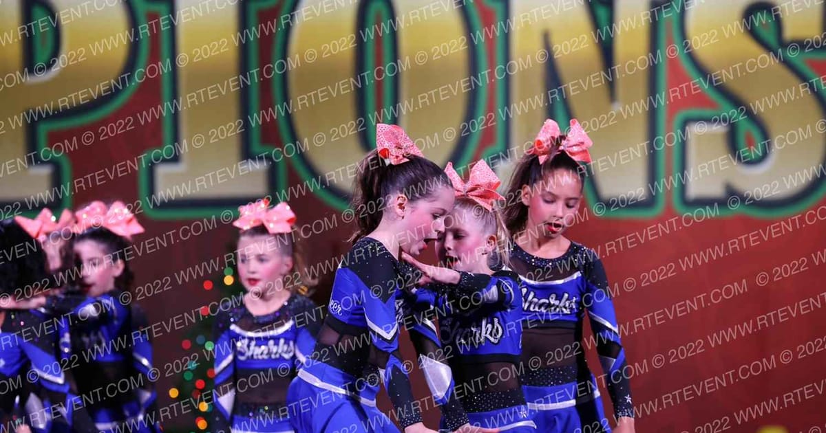 Biron Elite Cheer Aloha Sharks · Cheer Power Holiday Showdown Houston DIDII
