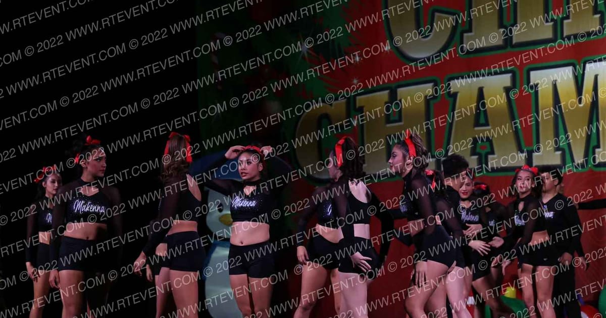 Valley Cheer Elite Makenna Code Red · Cheer Power Holiday Showdown Houston DIDII
