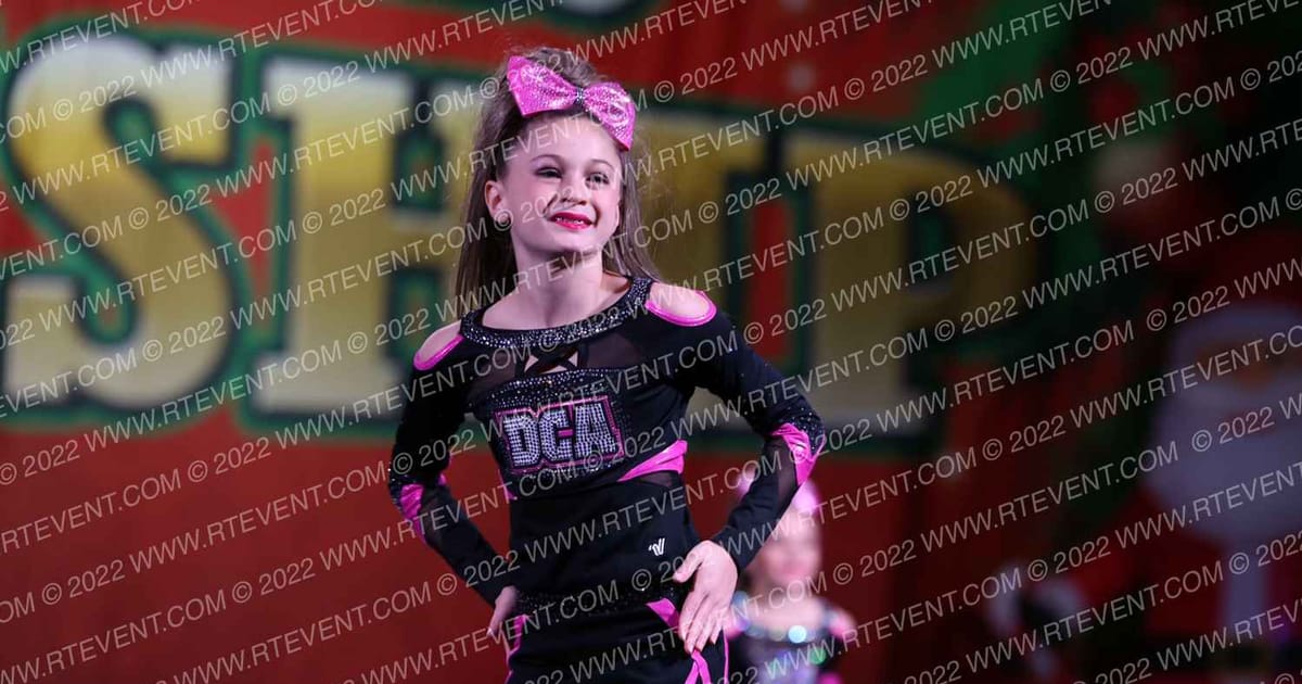 DCA Cheer and Tumbling Ice Diamonds · Cheer Power Holiday Showdown Houston DIDII
