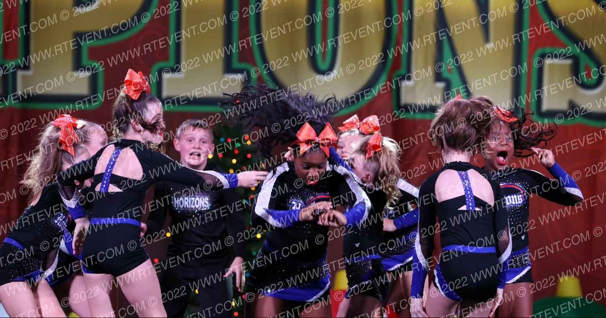 Horizons All Stars EVOLUTION · Cheer Power Holiday Showdown Houston DIDII