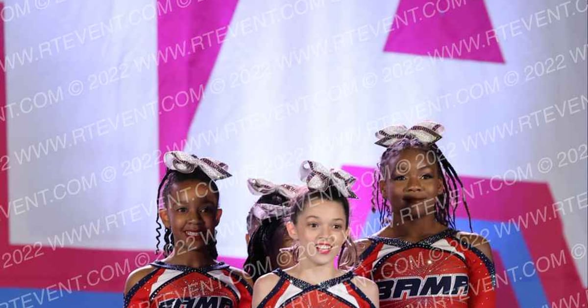 Bama All-Starz Pink Diamondz · Aloha Gatlinburg Showdown DIDII