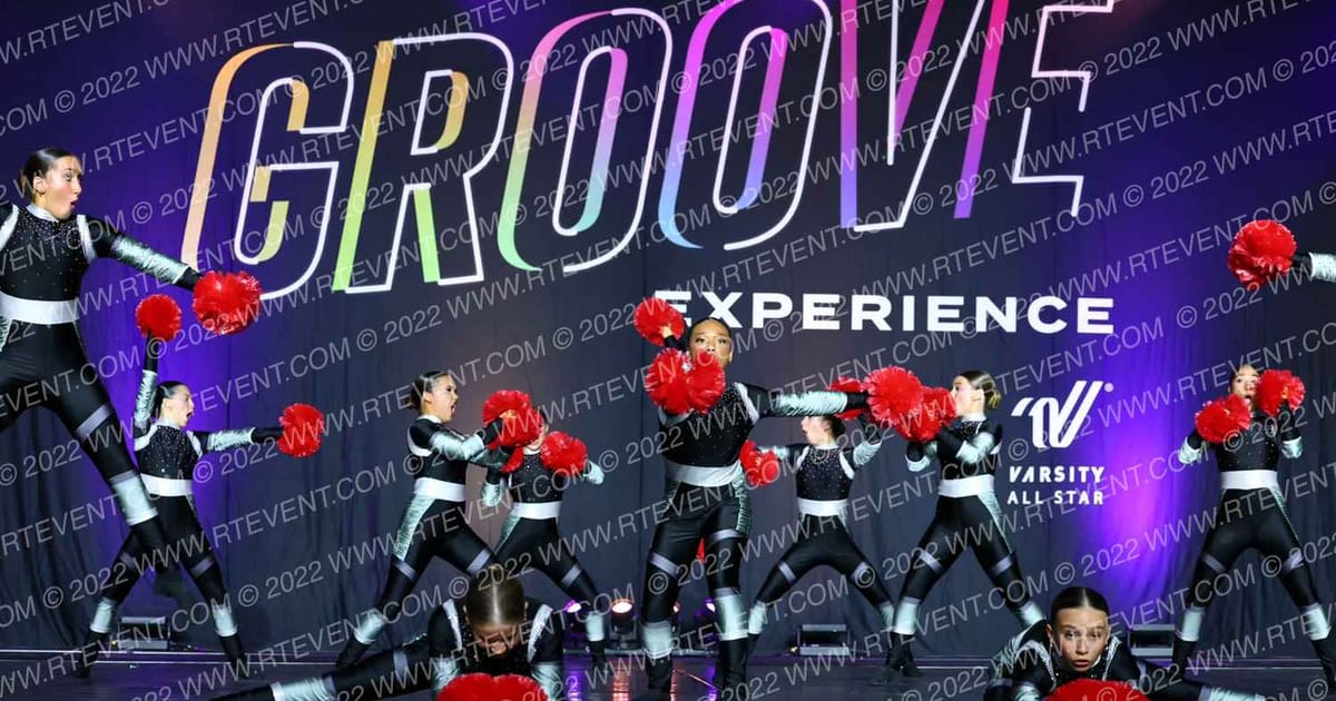 Studio 22 Junior All Stars Small Pom · Encore Grand Nationals Houston