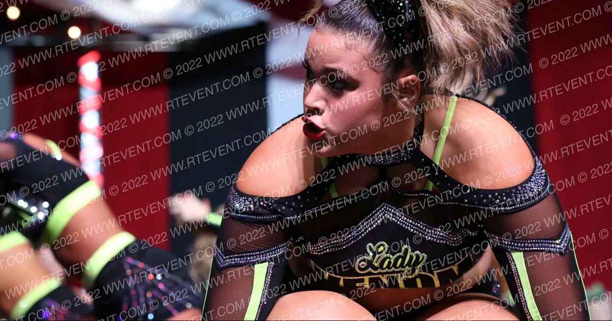 Cheer Extreme - Raleigh Lady Venom · ASC Battle Under the Big Top