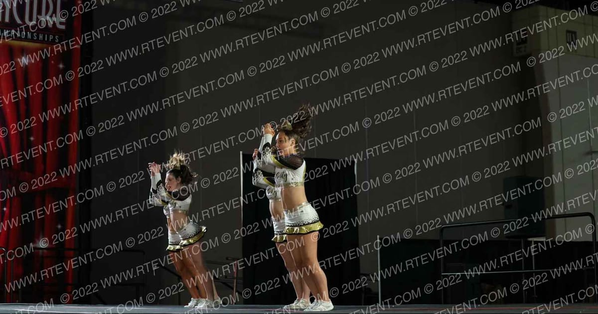 Celebrity Cheer GOLDEN · ENCORE Philly Showdown