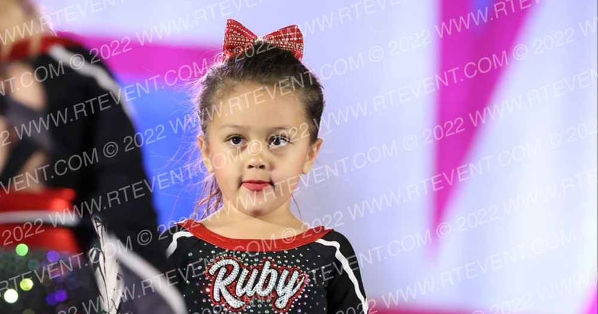 Ruby Red Cheer Razzlin' Sass · Aloha Gatlinburg Showdown DIDII
