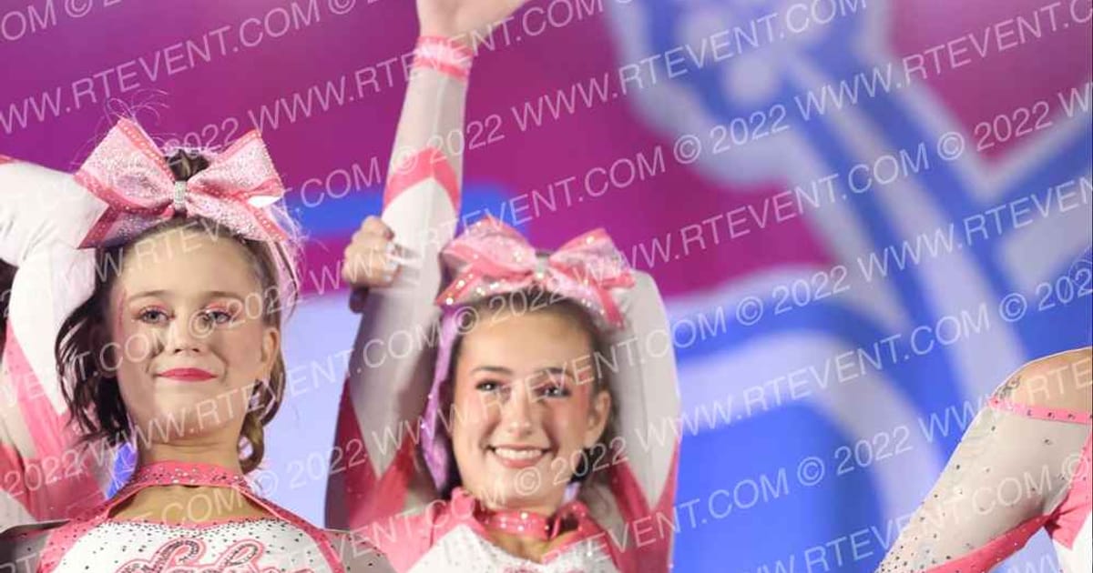 Cheer Extreme Lady Lux · Aloha Gatlinburg Showdown DIDII