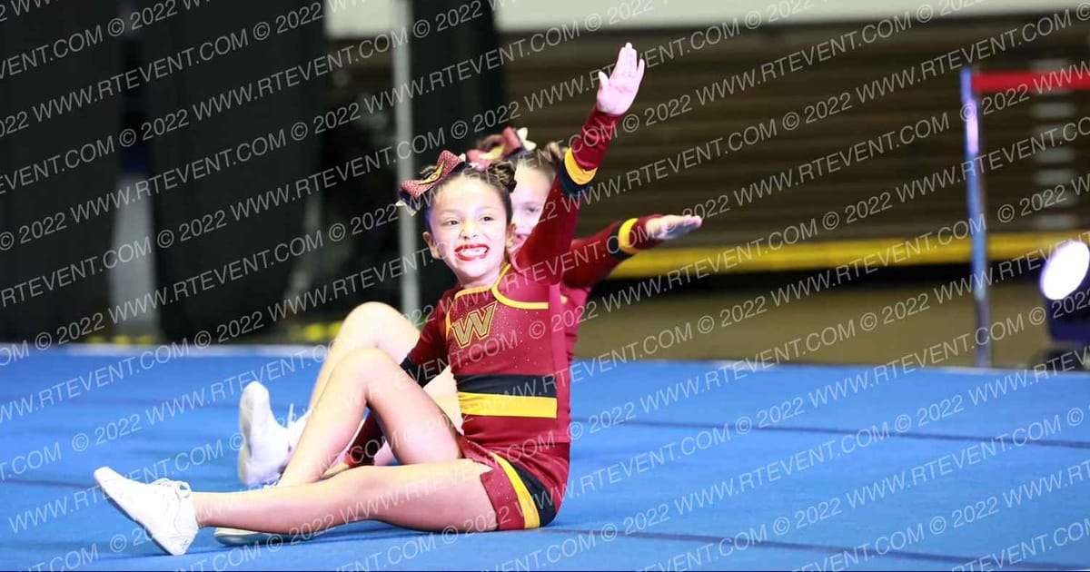 WHITTIER REDSKINS GREMLIN · Holiday Showcase SUNDAY ARENA