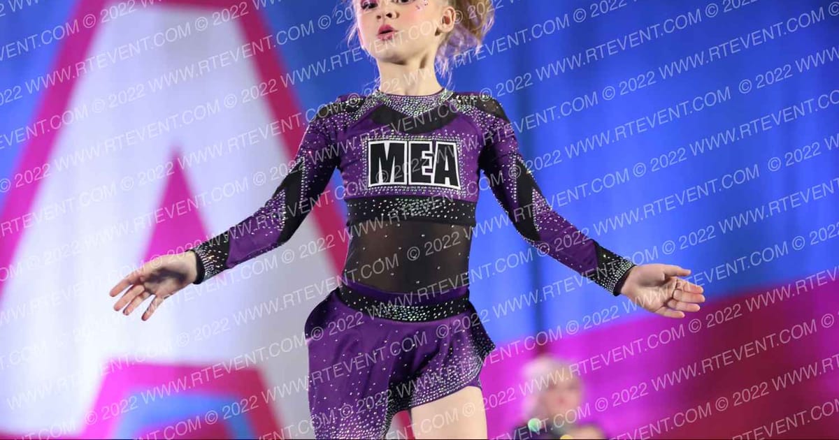 Magic Elite Athletics Junior Jinx · Aloha Gatlinburg Showdown DIDII