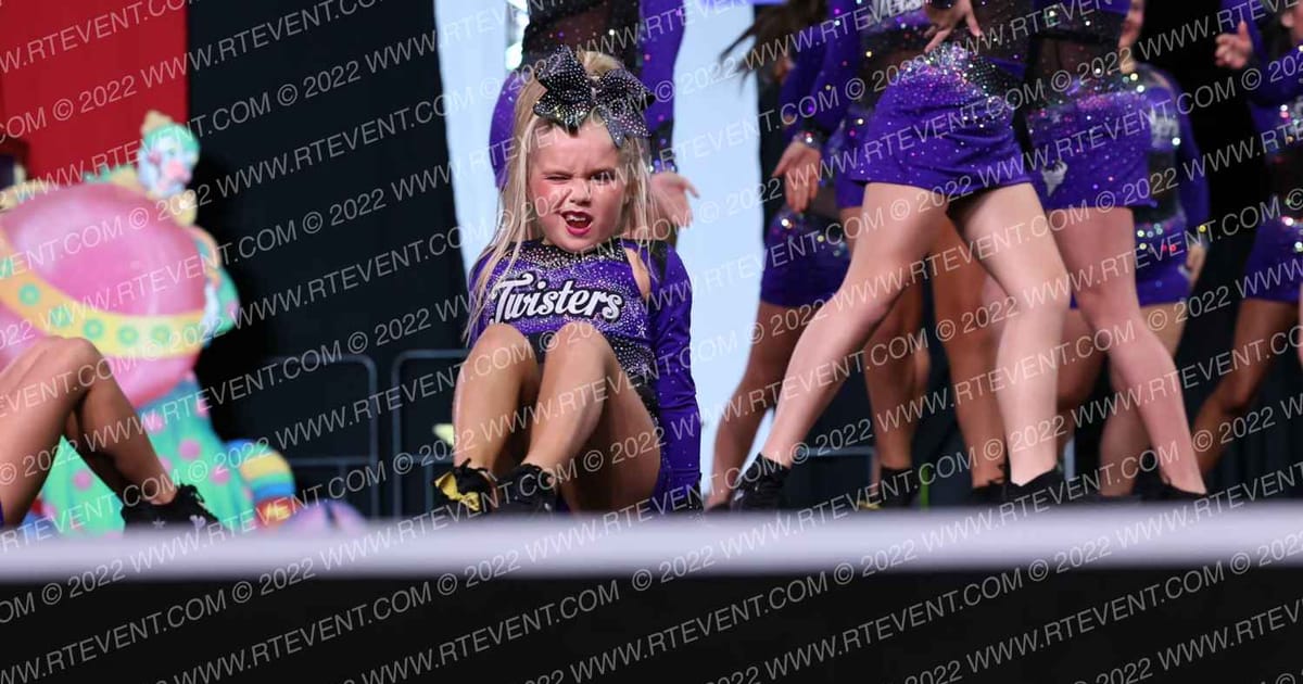 Knoxville Twisters Glacier · ASC Battle Under the Big Top