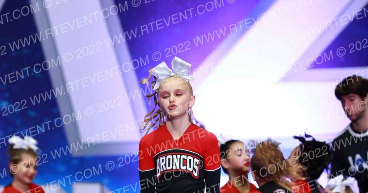BELLA VISTA JR BRONCOS 10U · Holiday Showcase SUNDAY ARENA