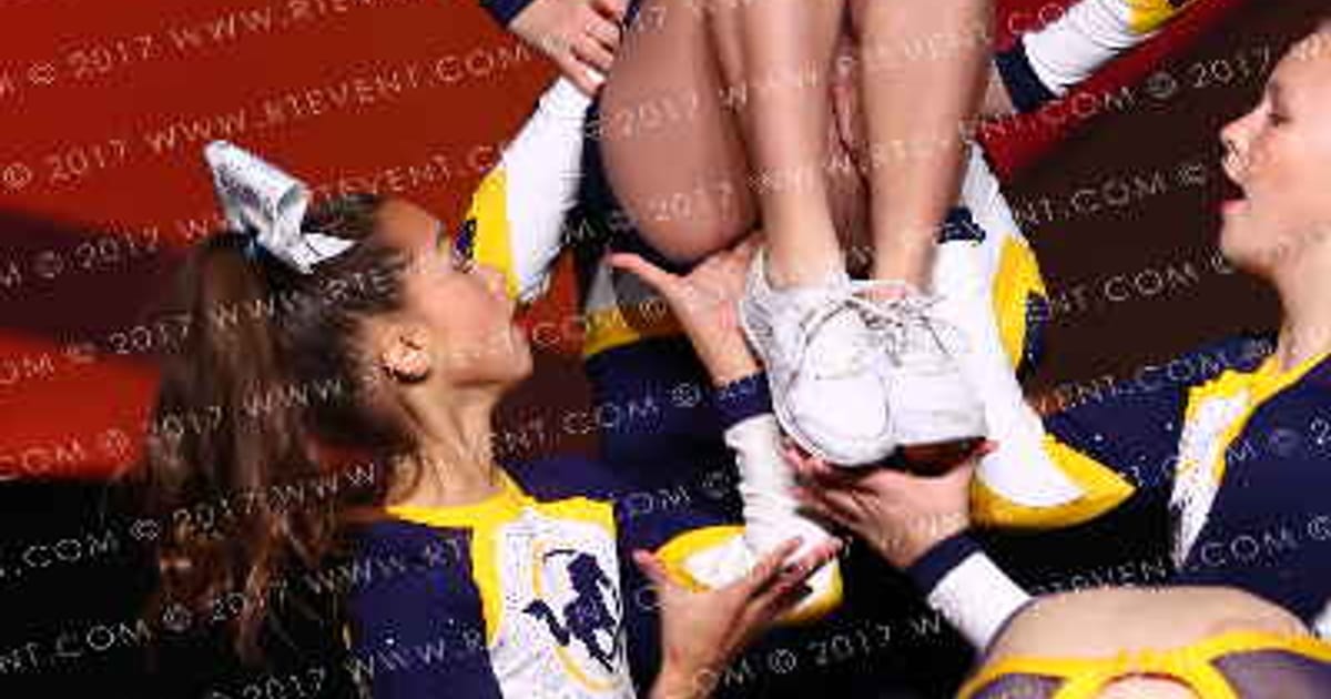 Mustang Cheer All Stars Outlaws · SS Dallas Nationals