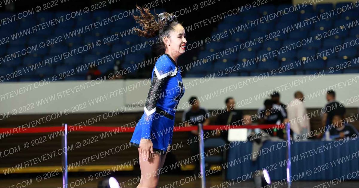 YORBA LINDA VARSITY COLTS · Holiday Showcase SUNDAY ARENA