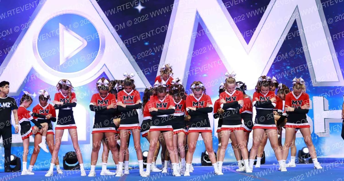 MURRIETA VALLEY  WARHAWKS · Holiday Showcase SUNDAY ARENA