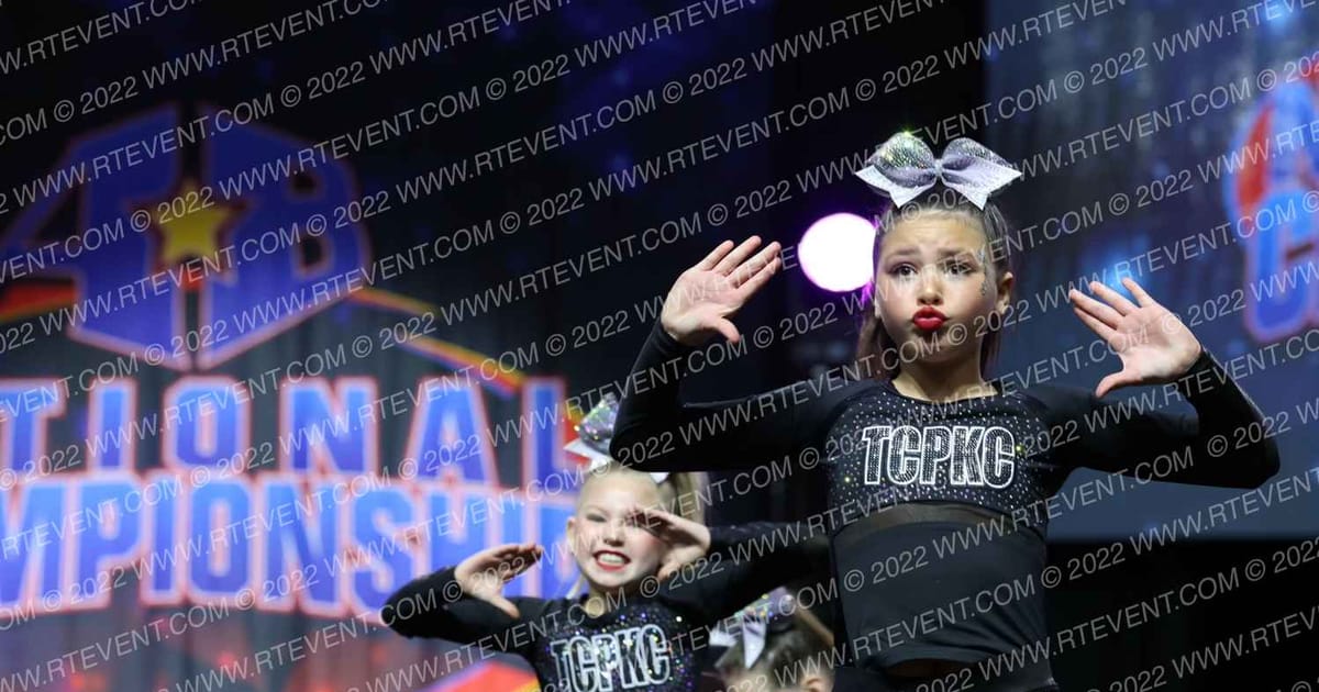 The Cheer Pitt KC Moonlight · Americas Best Grand Nationals