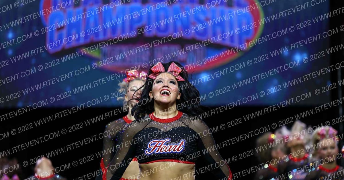 Twist & Shout Edmond Heart · Americas Best Grand Nationals