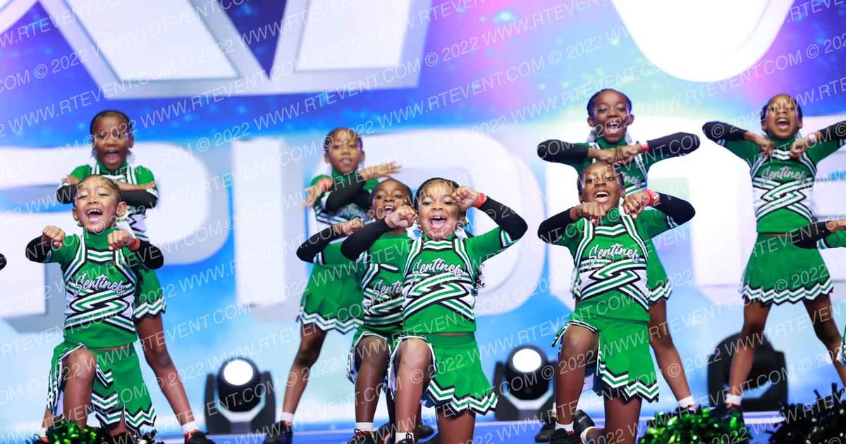 INGLEWOOD SENTINELS DEM GIRLZ · Holiday Showcase SUNDAY ARENA