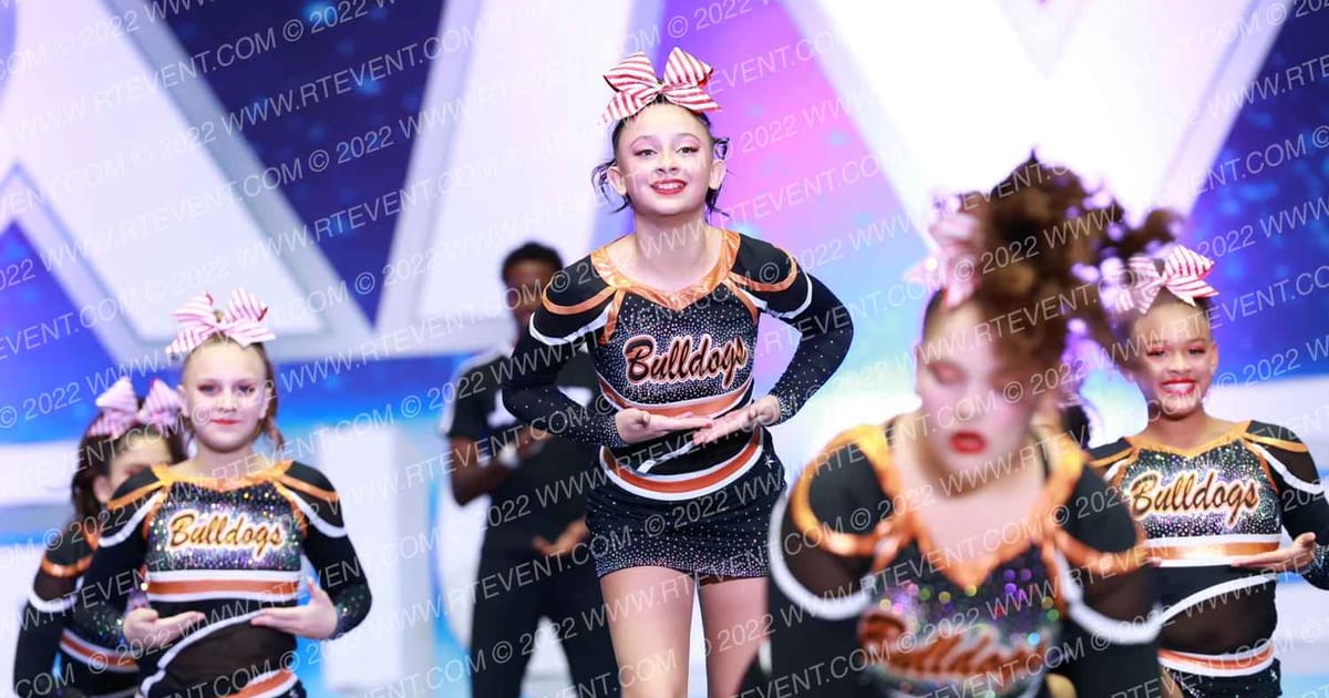 VACAVILLE JR BULLDOGS JR MIDGETS · Holiday Showcase SUNDAY ARENA