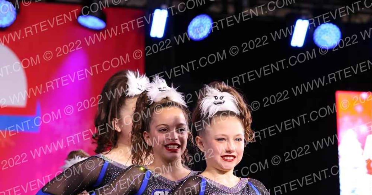 Cheer Athletics - Denver Yet1 Cats · CHAMPS Grand Nationals DIDII