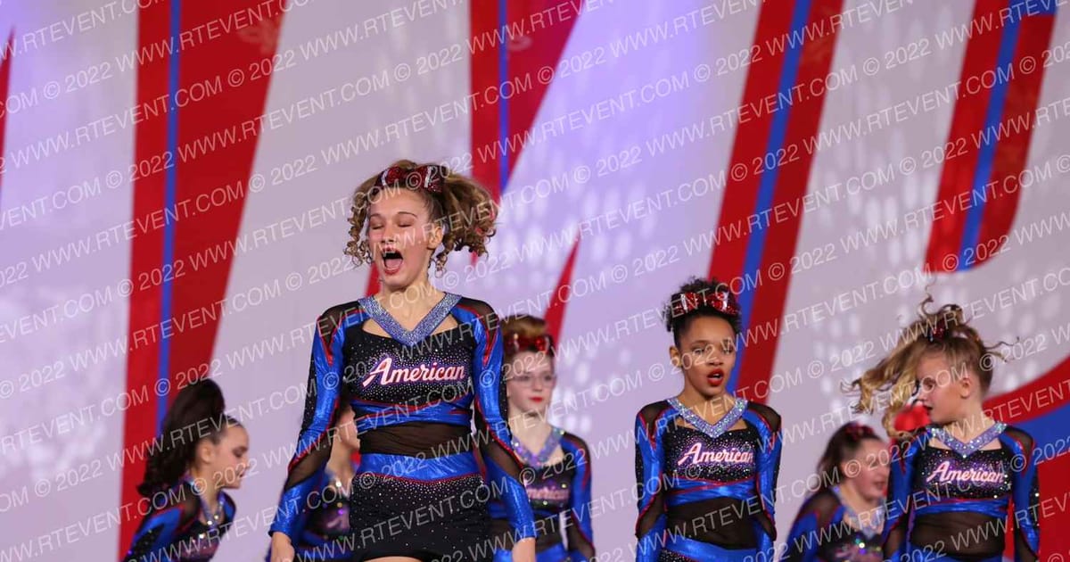 American Cheer Elite Rogue · CHAMPS Grand Nationals DIDII