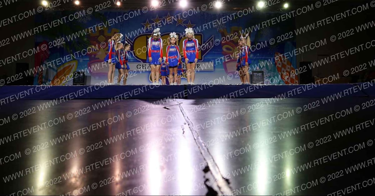 Liberty Athletics Stars · Winter Beach Blast