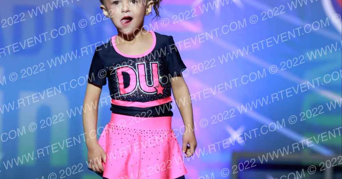 Dazzle U All Stars Baby Reign · Spirit Cheer Super Nationals DIDII