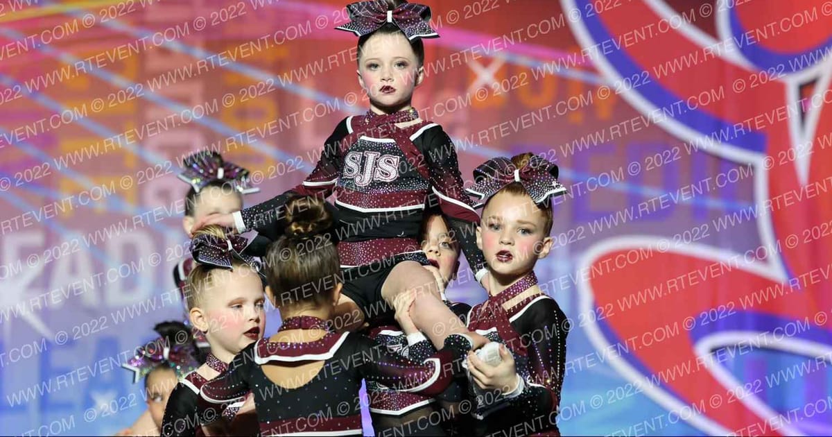 Pennsylvania Elite Cheerleading Avengers · Spirit Cheer Super Nationals DIDII