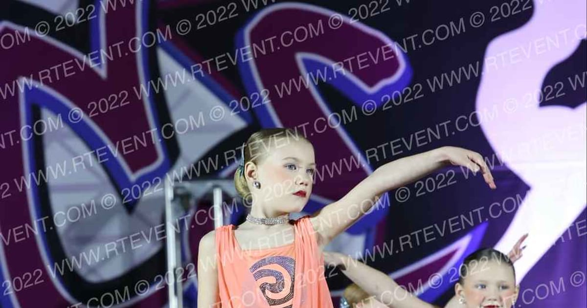 Foursis Dance Academy Tiny Prep Lyrical · Dancefest Grand Nationals