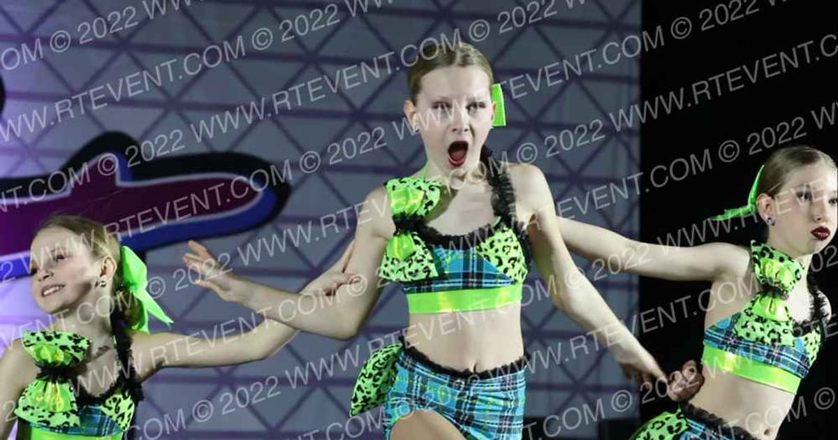 Blue Rose Dance Studio Mini Marigolds Jazz · Dancefest Grand Nationals
