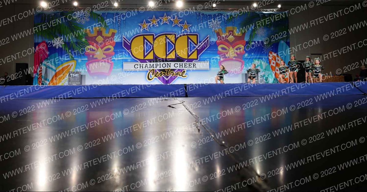 Competitive Cheer Xtreme Onyx · Winter Beach Blast