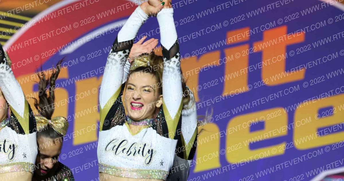 Celebrity Cheer GOLDEN · Spirit Cheer Super Nationals DIDII