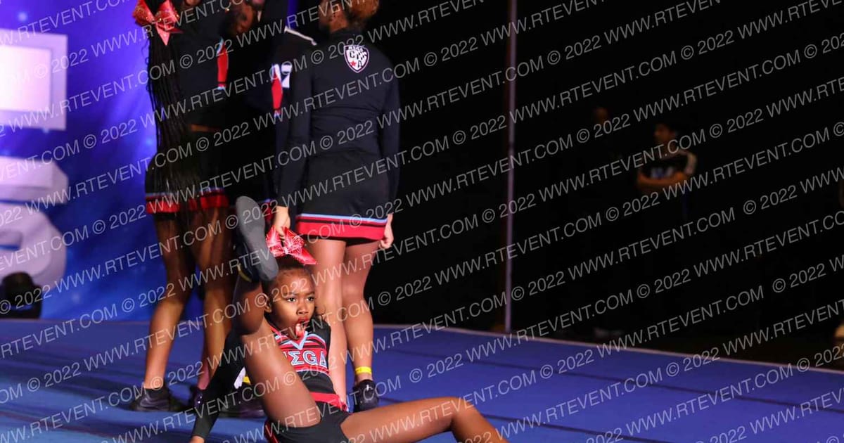 MEGA DIAMONDS FLAWLESS · Showdown at the Bay